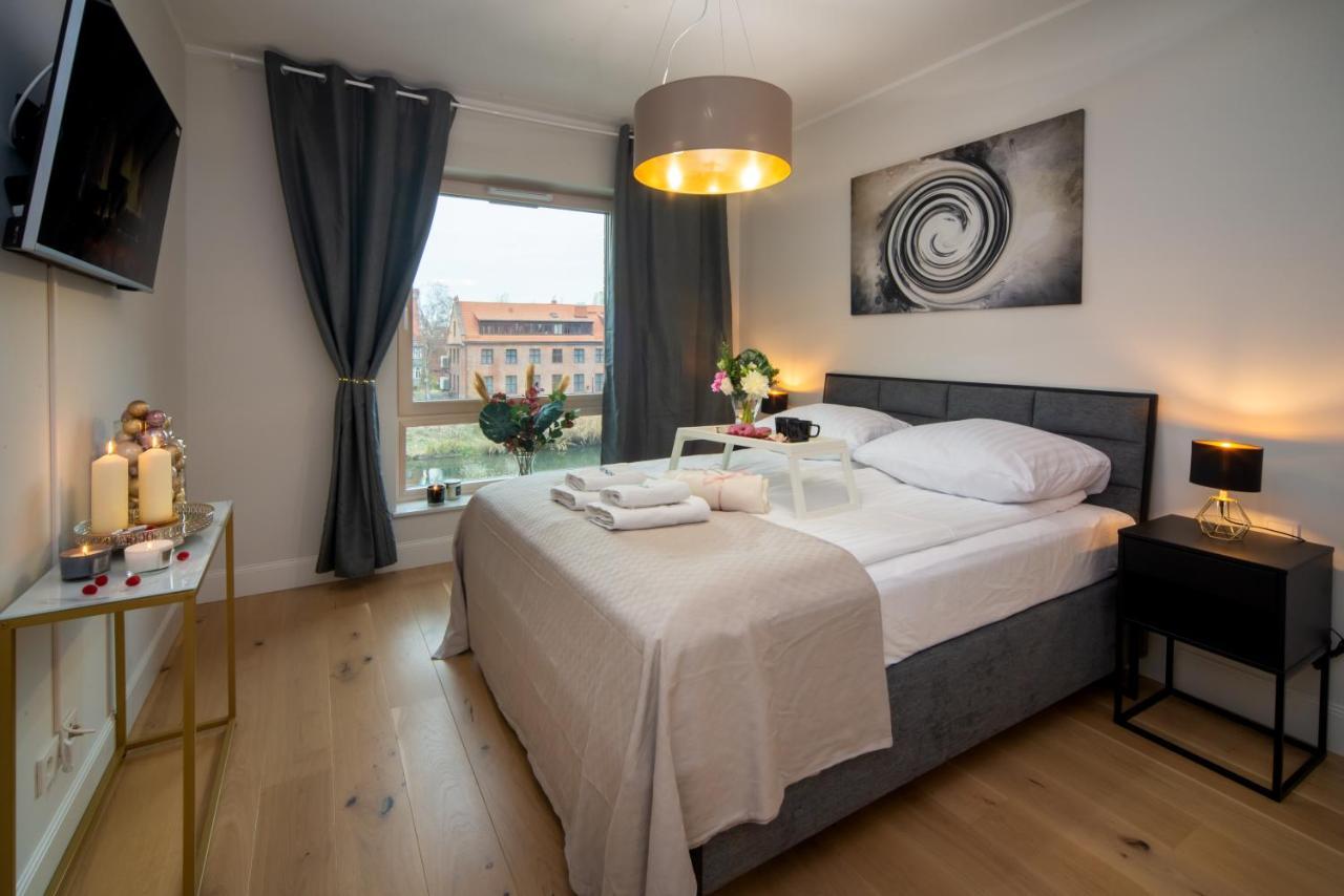 Maya'S Flats & Resorts - River View Gdansk Exterior photo